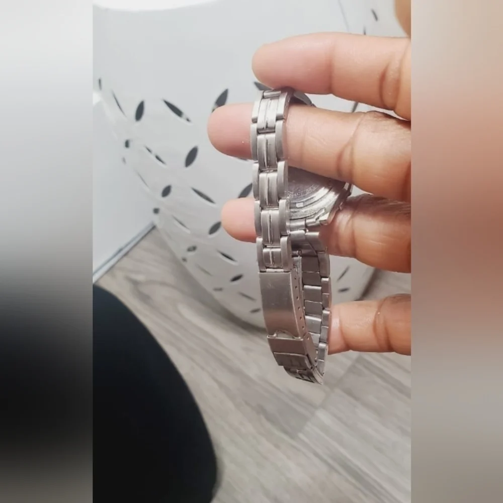 N/A vintage ladies